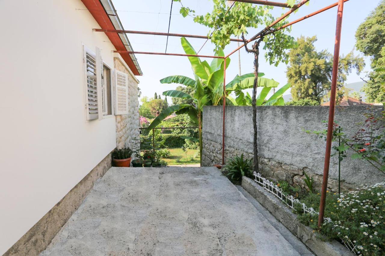 Appartement Smjestaj Djurdjevic à Herceg Novi Extérieur photo